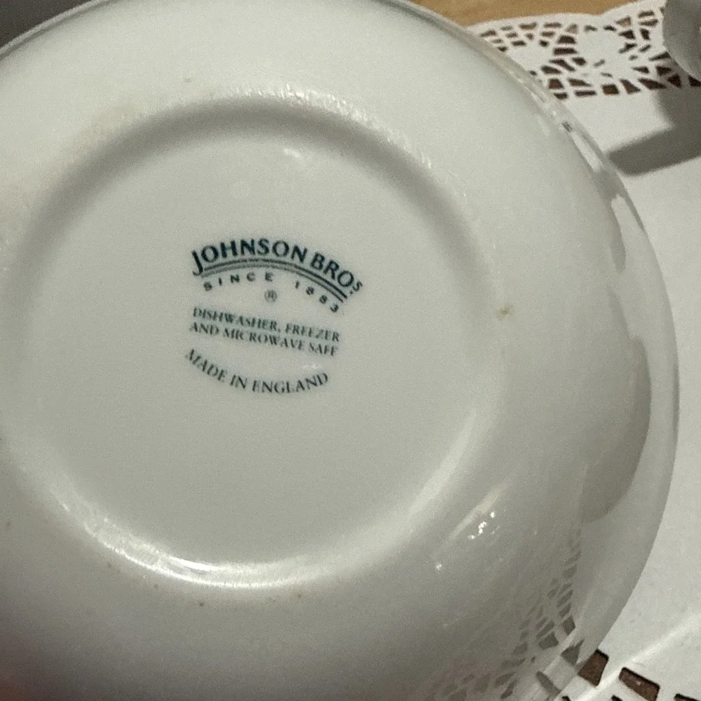 Johnson Bros England Floral 3 Pc Set 2 Cups 1 Cereal Soup Bowls Color Splash